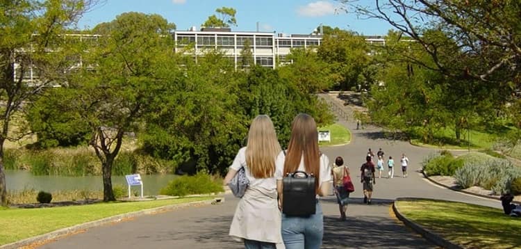 Flinders University RTP Scholarship for International Studnents